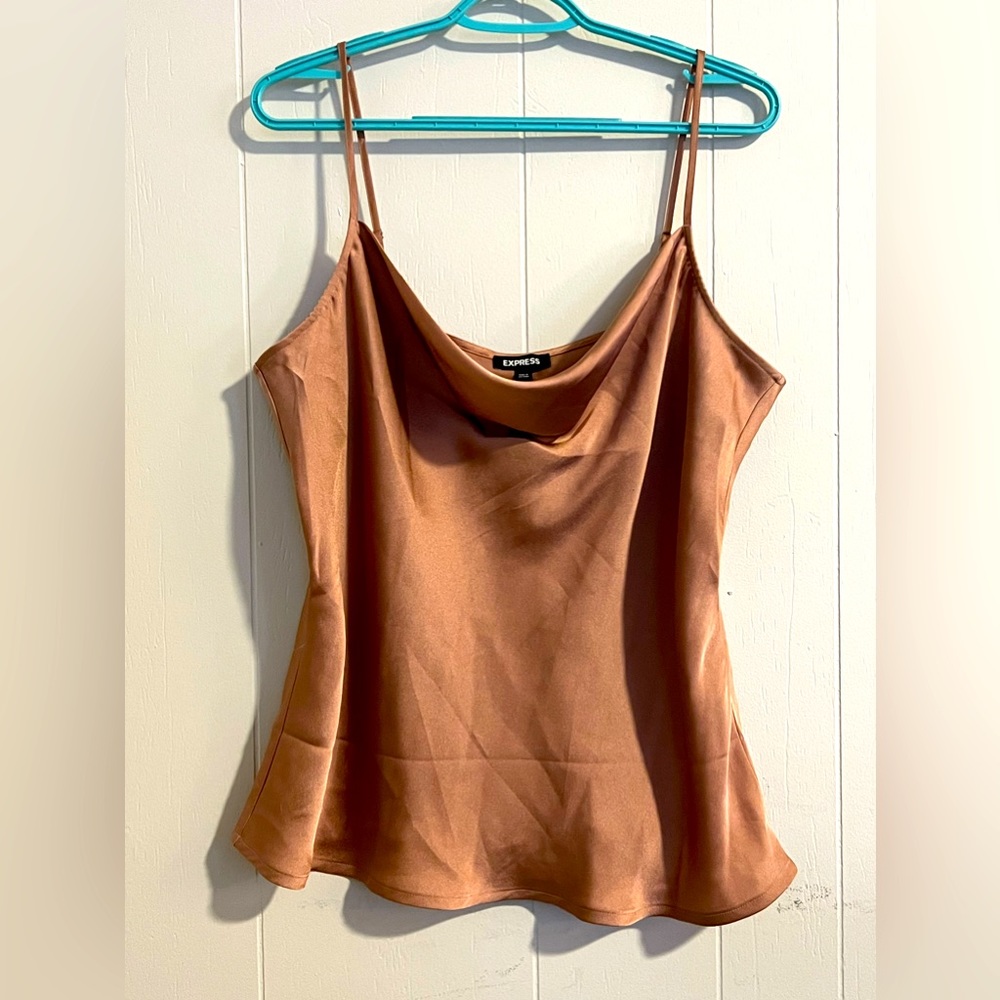 Express Women’s